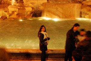 RomeTrevi Fountain (4)